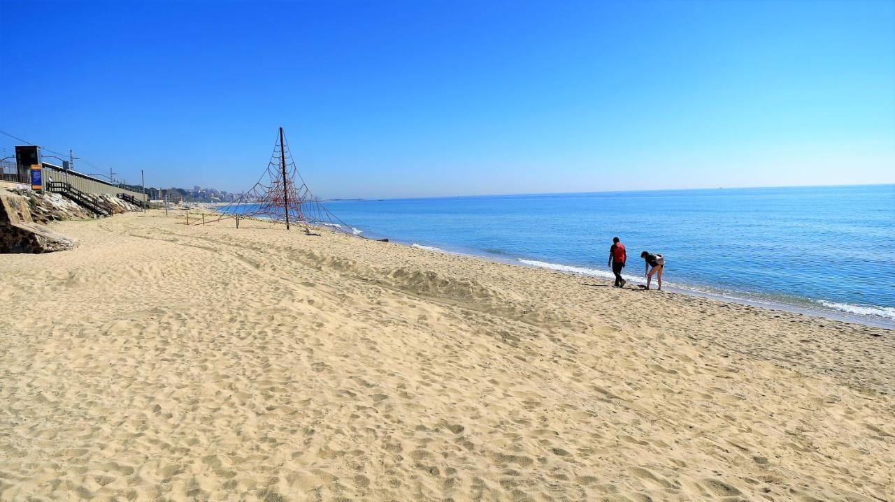 Claire Seaview & Beach-Apartment Montgat Εξωτερικό φωτογραφία