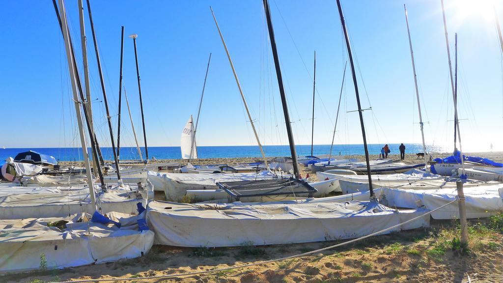 Claire Seaview & Beach-Apartment Montgat Εξωτερικό φωτογραφία