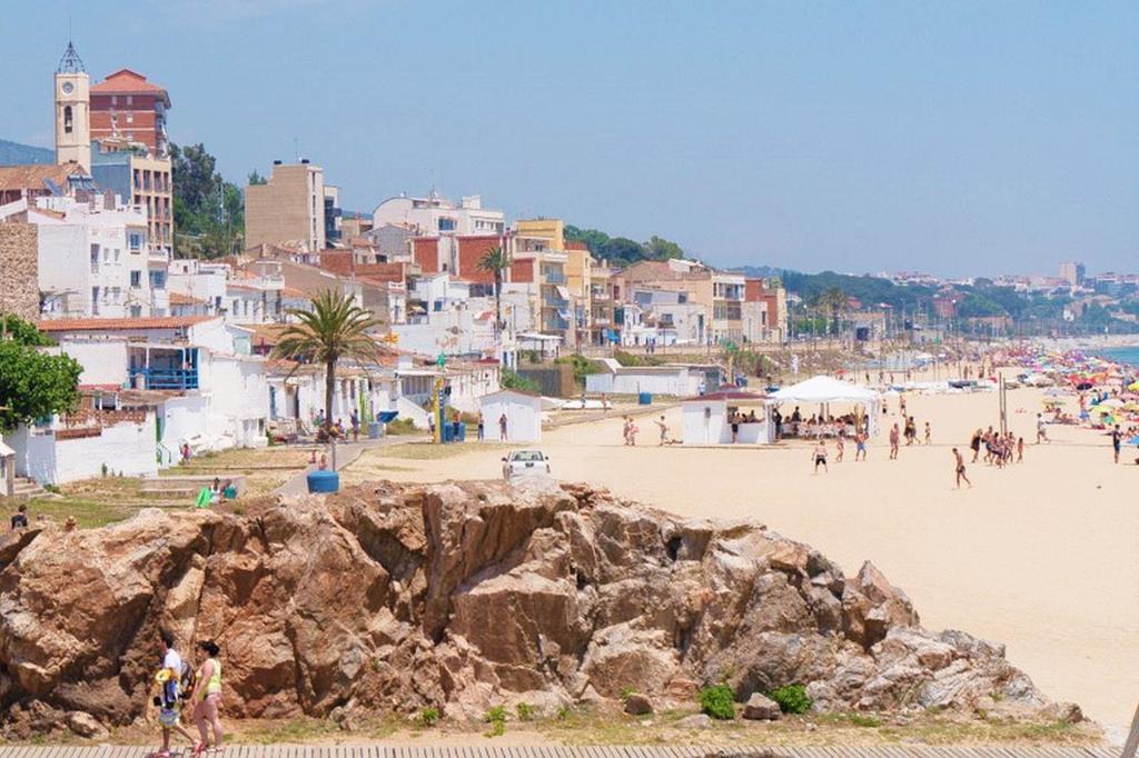 Claire Seaview & Beach-Apartment Montgat Εξωτερικό φωτογραφία