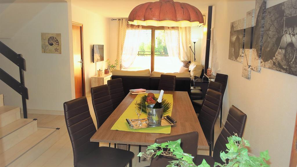 Claire Seaview & Beach-Apartment Montgat Εξωτερικό φωτογραφία